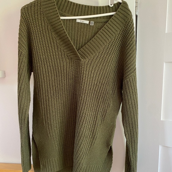 Knit sweater - Picture 1 of 2